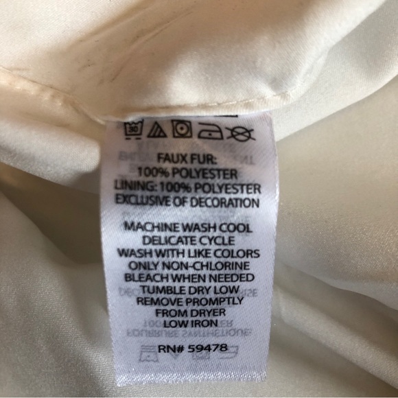 Isaac Mizrahi Kids Gilrls Faux Fur Jacket Vest - Picture 6 of 8